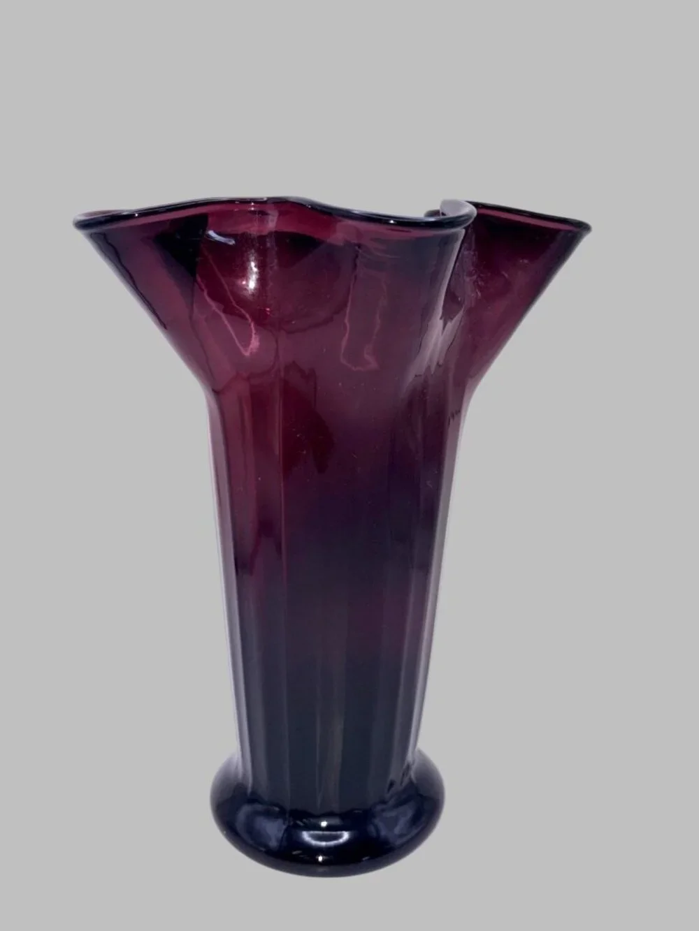 VTG Italian Rossini Amethyst Art Glass Fluted Swung Vase Hand Blown Purple 9